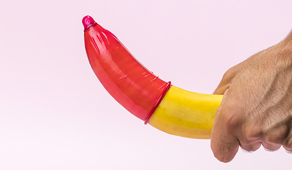 pose préservatif masculin