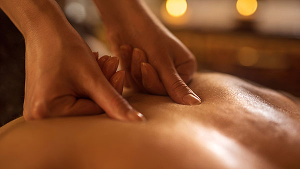 technique de massage pression localisée