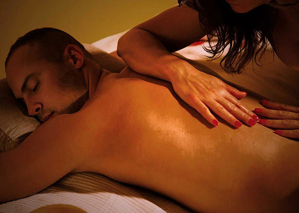 technique pétrissage de massage